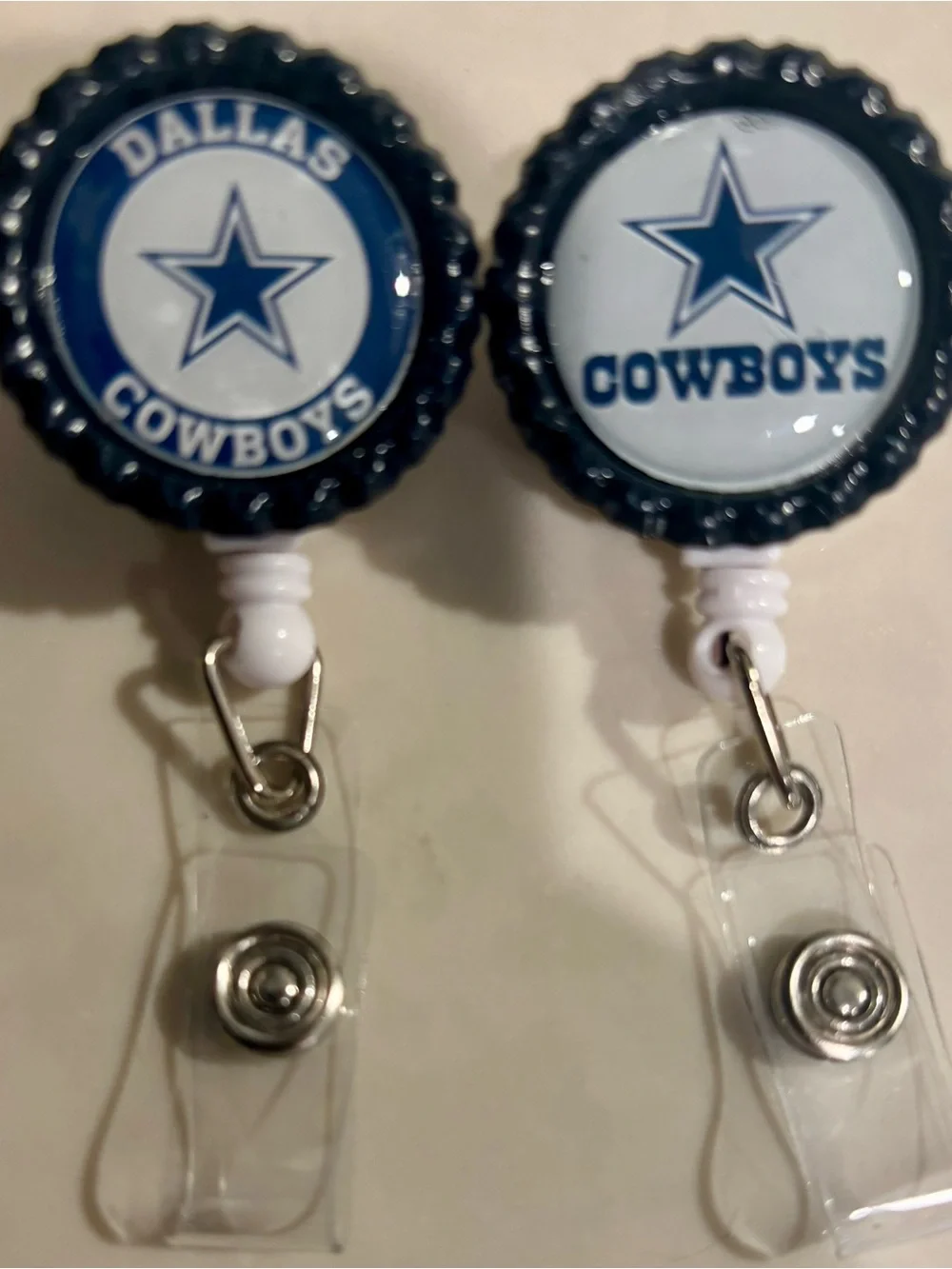 2 NFL Football Dallas Cowboys Nurse Badge Reel ID Holder Alligator Clips Swivel